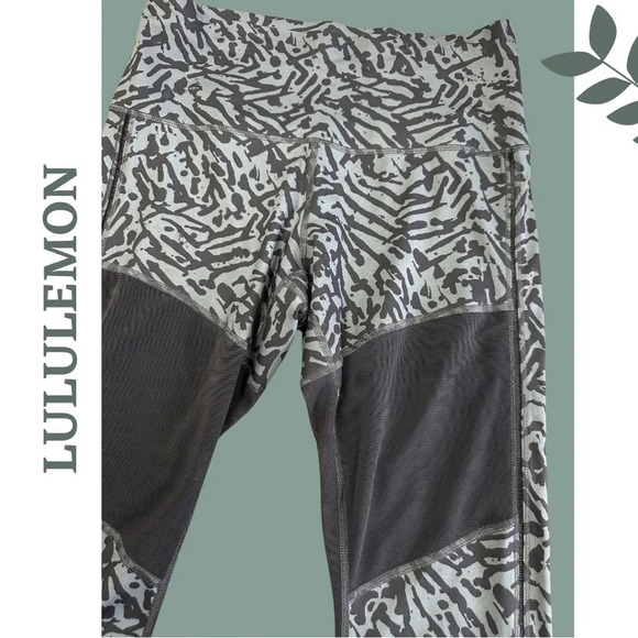 Lululemon Hot to Street Legging Animal Print Mesh Inlay Grey Black
Size 10 - Picture 3 of 8